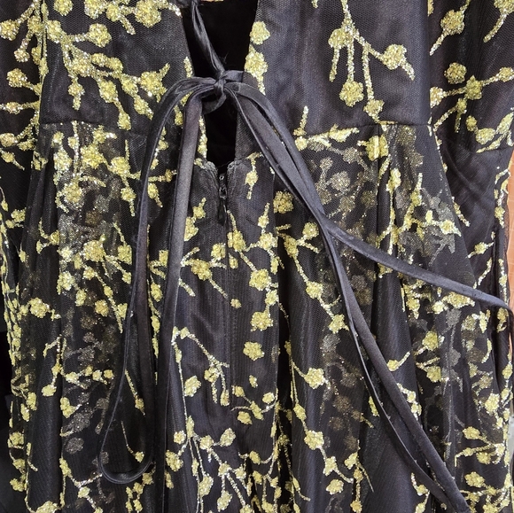 Blondie Nites Black and Gold Prom Dress - Picture 4 of 5